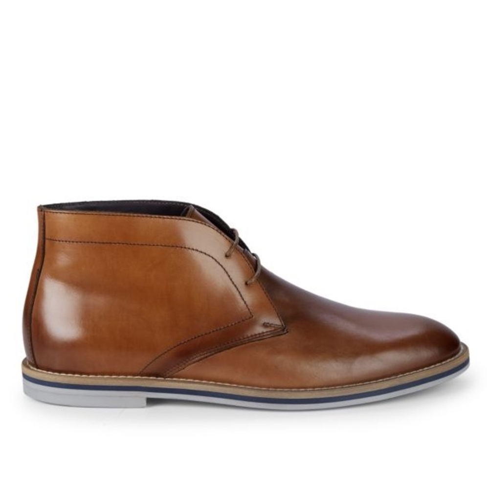 To Boot New York Waldorf leather Chukka boots.